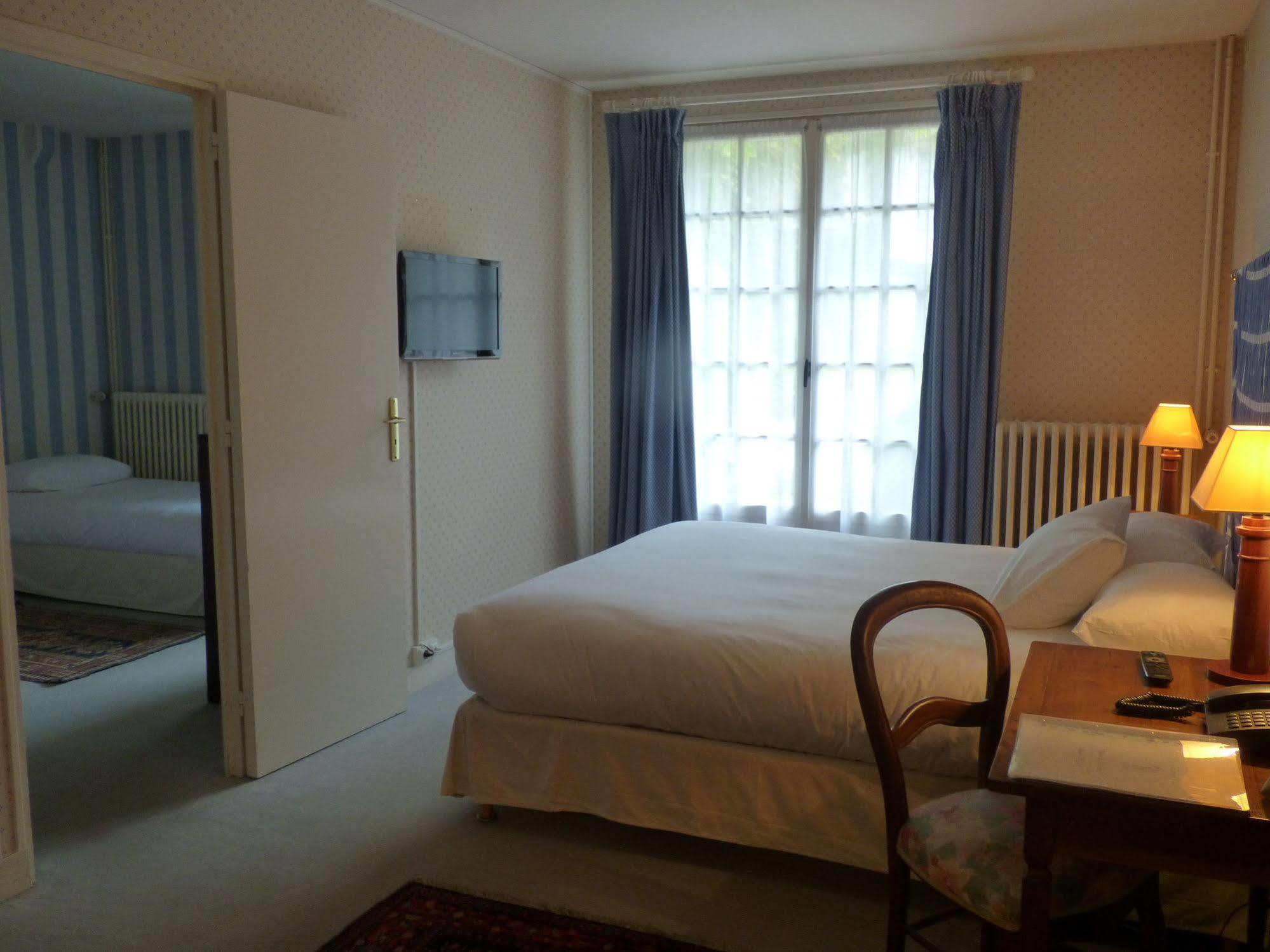 Hotel La Tonnellerie Beaugency Exterior foto